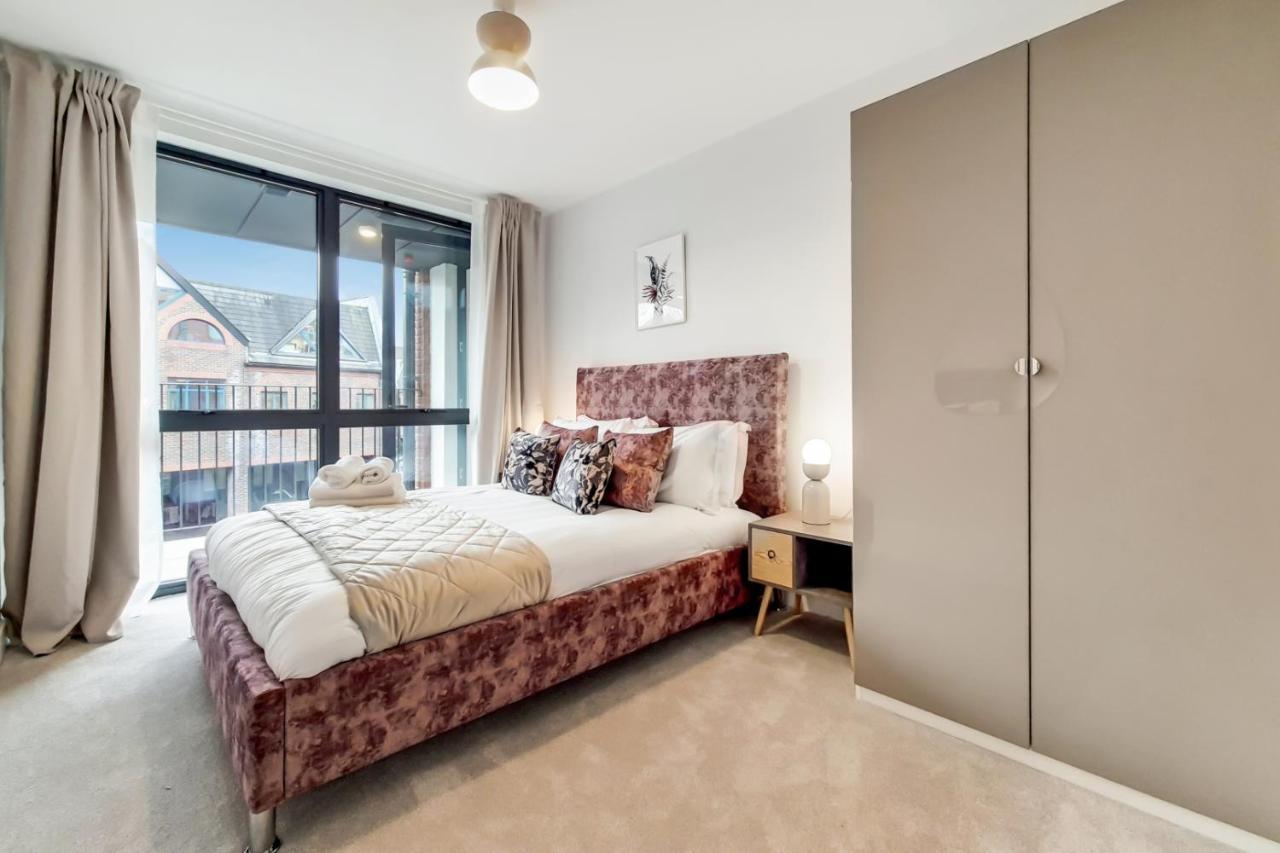 Deluxe Wembley Harrow